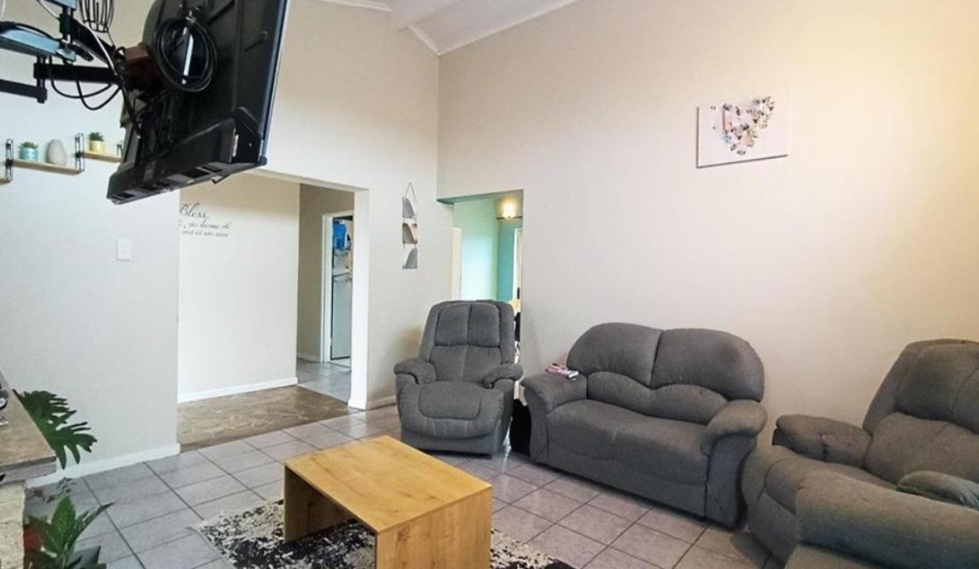 3 Bedroom Property for Sale in Windsor Park Western Cape